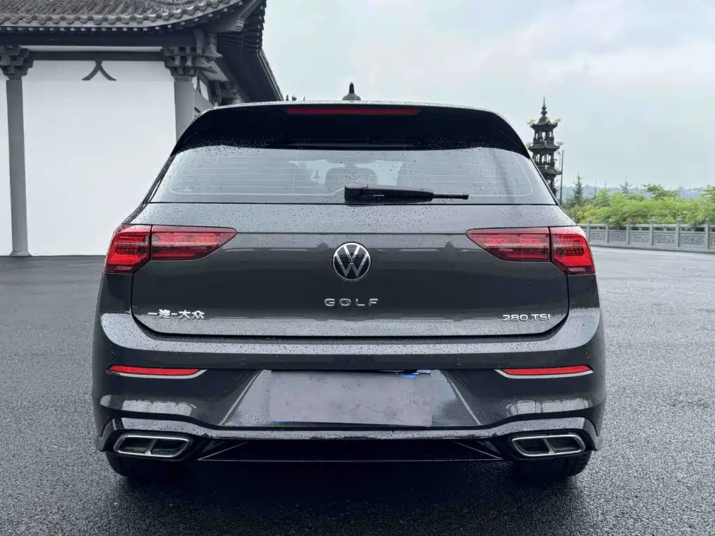 Volkswagen Golf 2022
