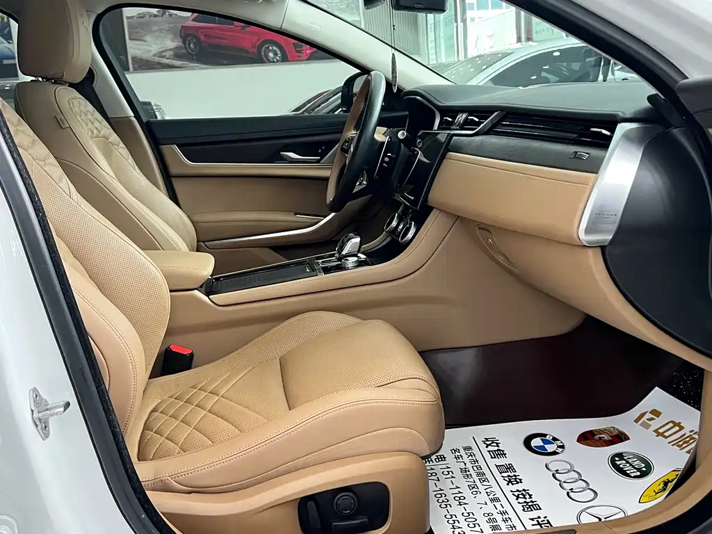 Jaguar XFL 2024 — фото 10