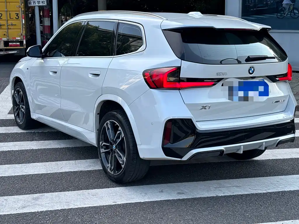 BMW X1 2025 — фото 18