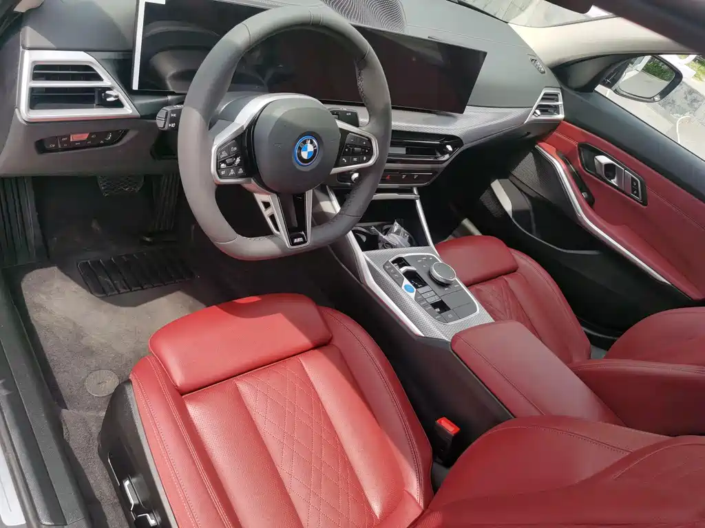 BMW i3 — фото 13