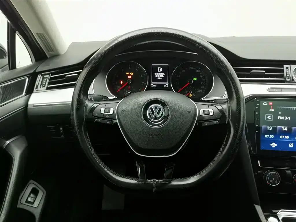 Volkswagen Magotan 2019 — фото 11