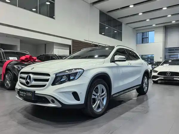 Mercedes-Benz GLA 2017