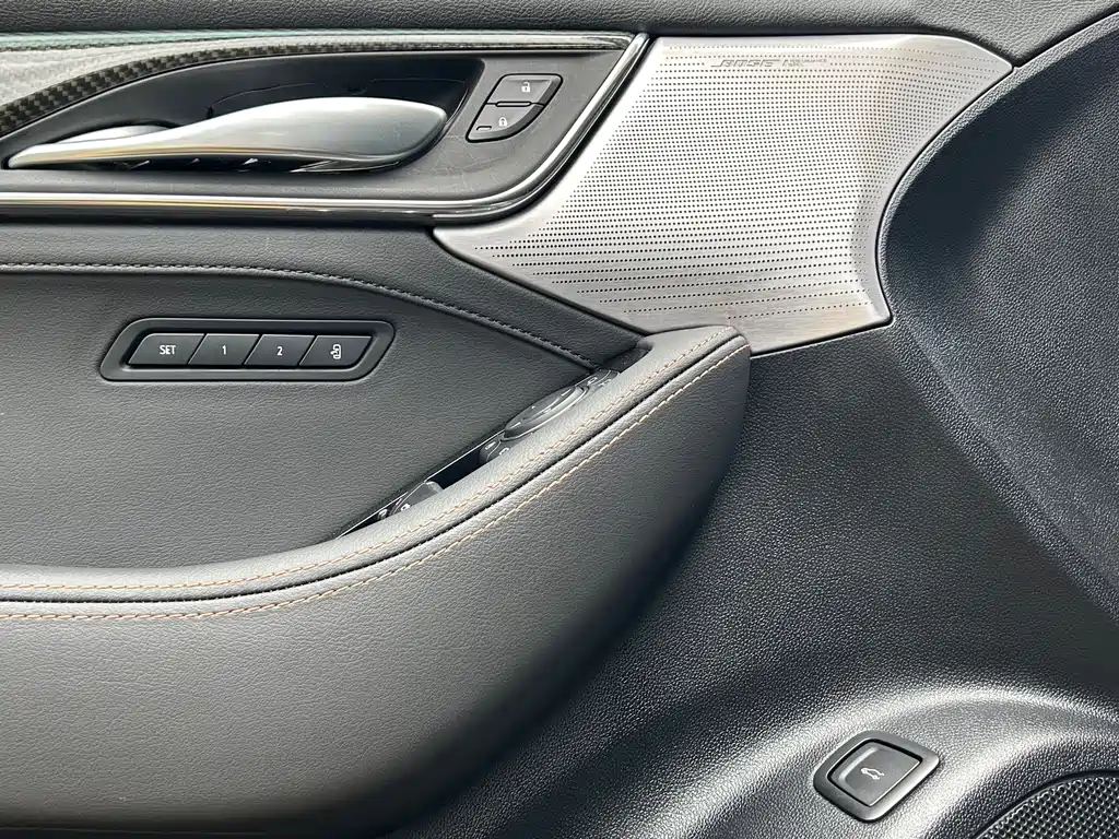 Cadillac CT5 2020 — фото 26