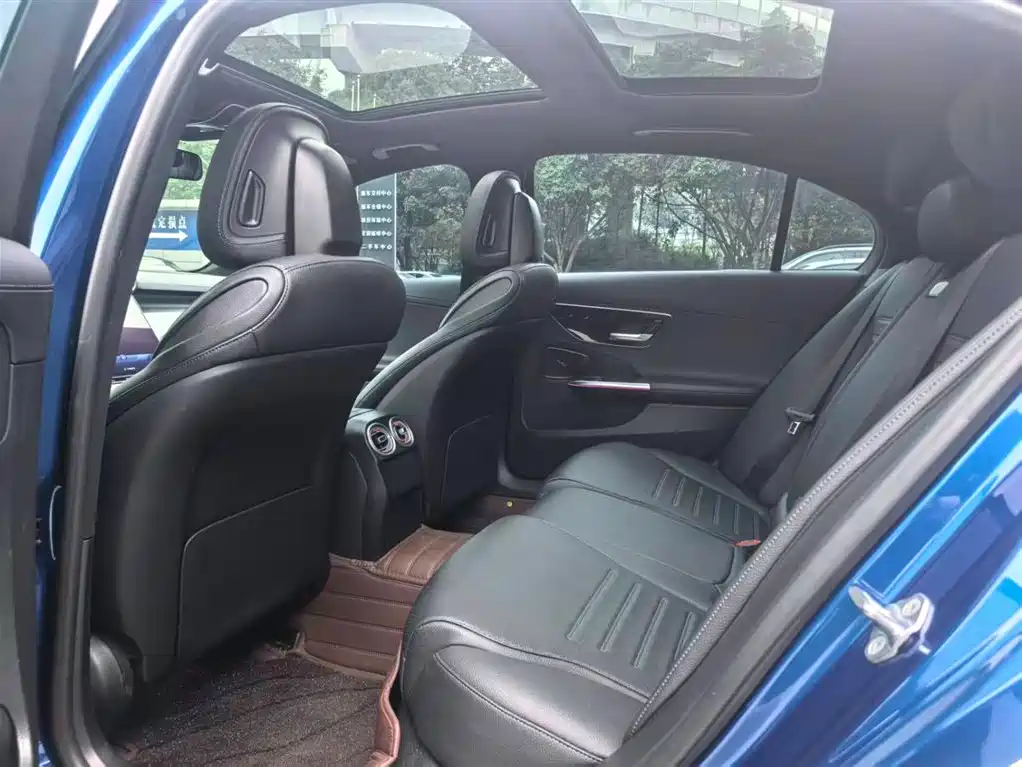 Mercedes-Benz C-Class 2021 — фото 14