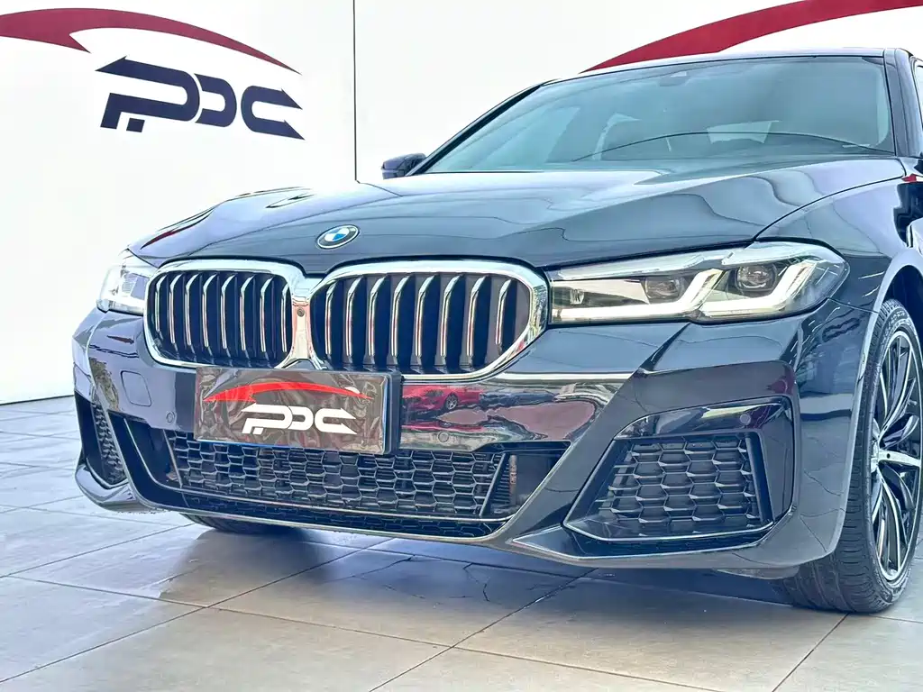 BMW 5 Series 2022