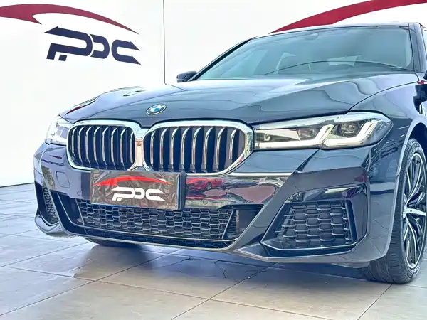 BMW 5 Series 2022