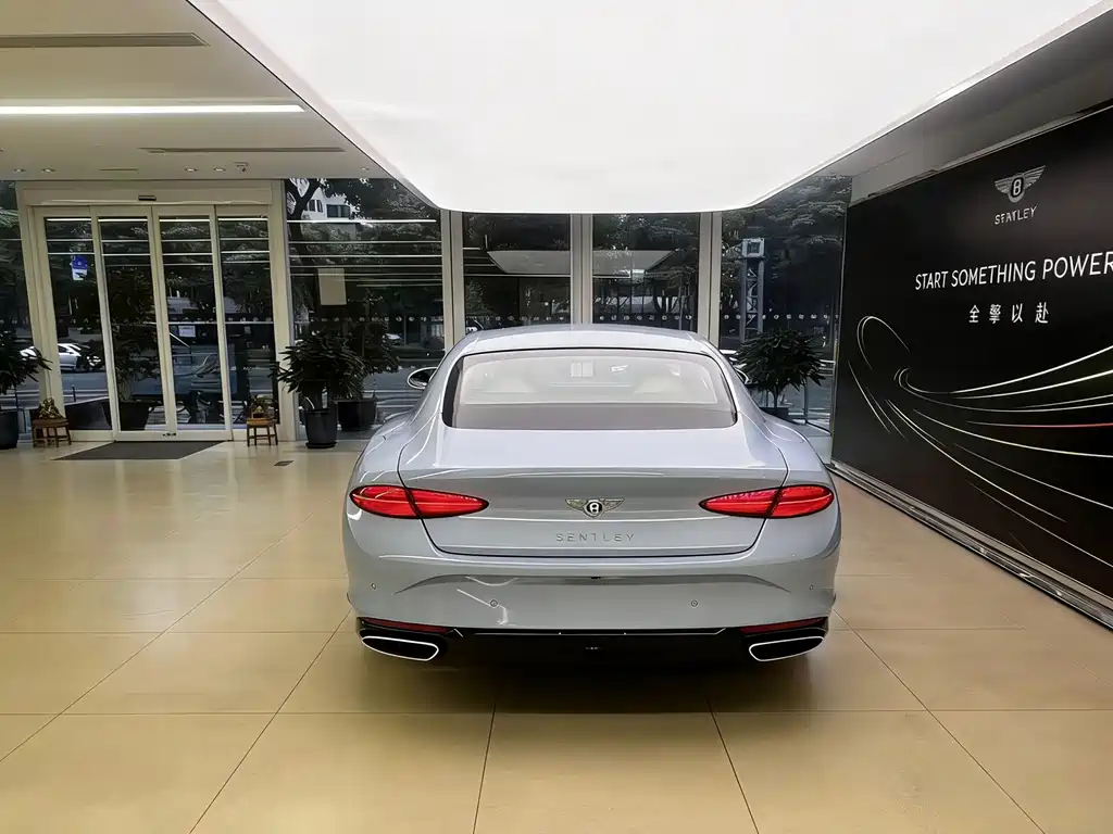 Bentley Continental PHEV — фото 8