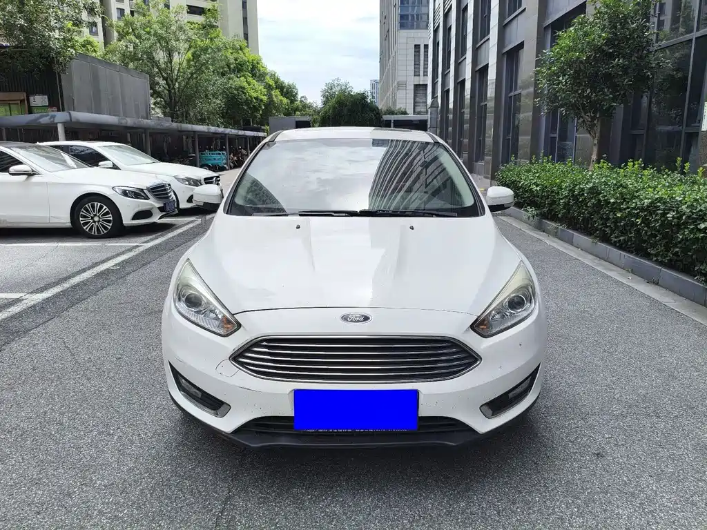 Ford Focus 2016 — фото 2