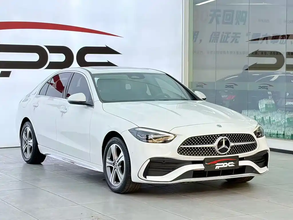 Mercedes-Benz C-Class 2022 — фото 3
