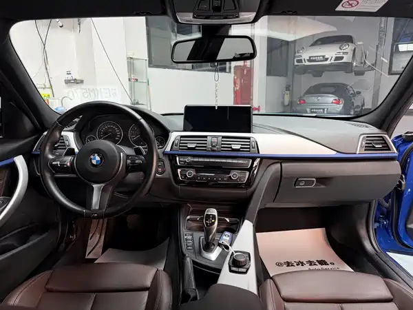 BMW 3 Series 2018