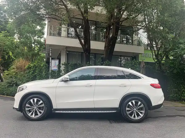 Mercedes-Benz GLE Coupe 2015