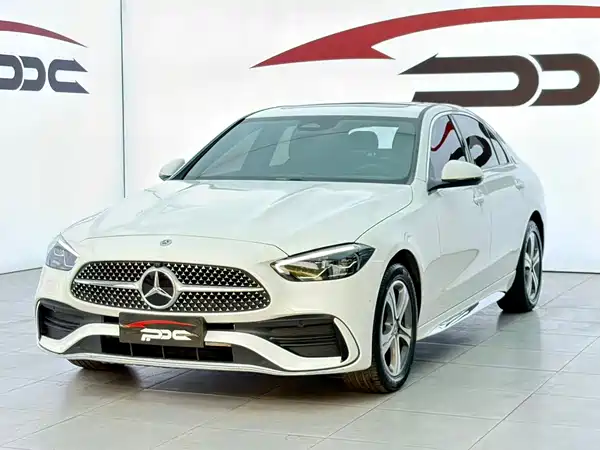 Mercedes-Benz C-Class 2022