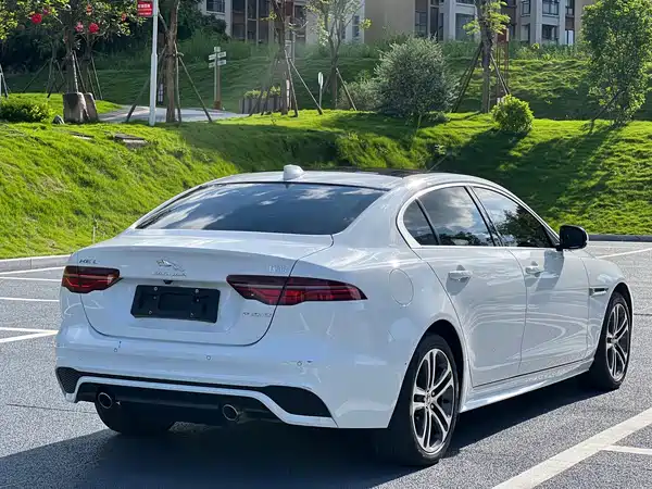 Jaguar XEL 2023