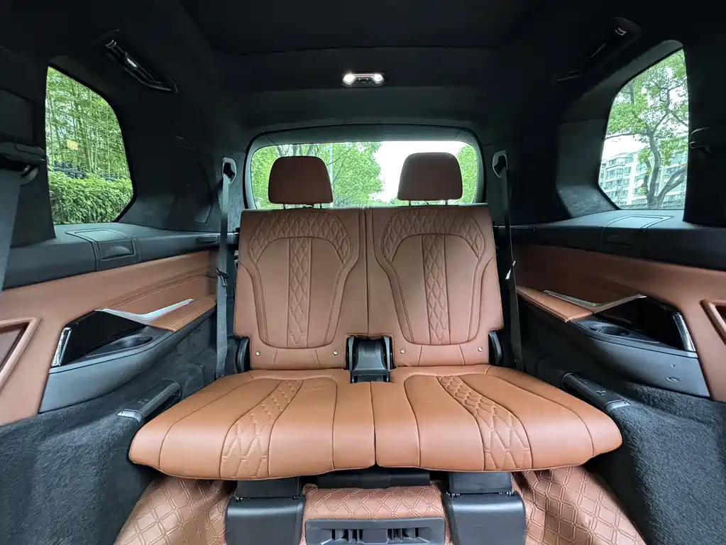 BMW X7 2022 — фото 20