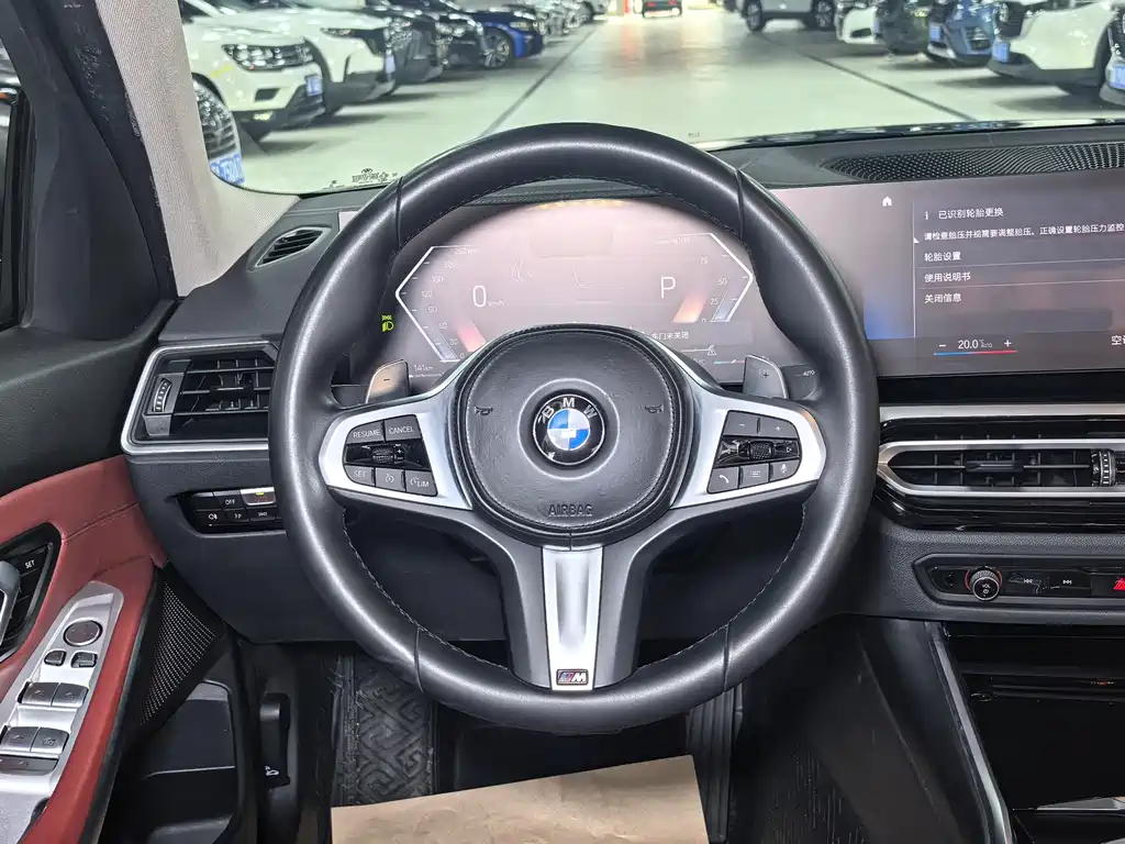 BMW 3 Series 2023 — фото 11
