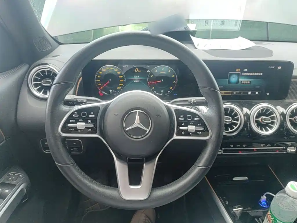 Mercedes-Benz GLB 2022 — фото 11