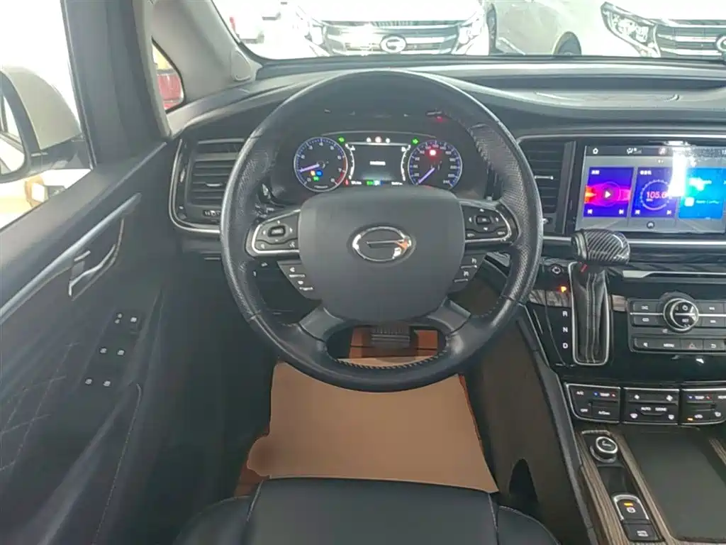 GAC Motor Trumpchi M8 2020 — фото 11