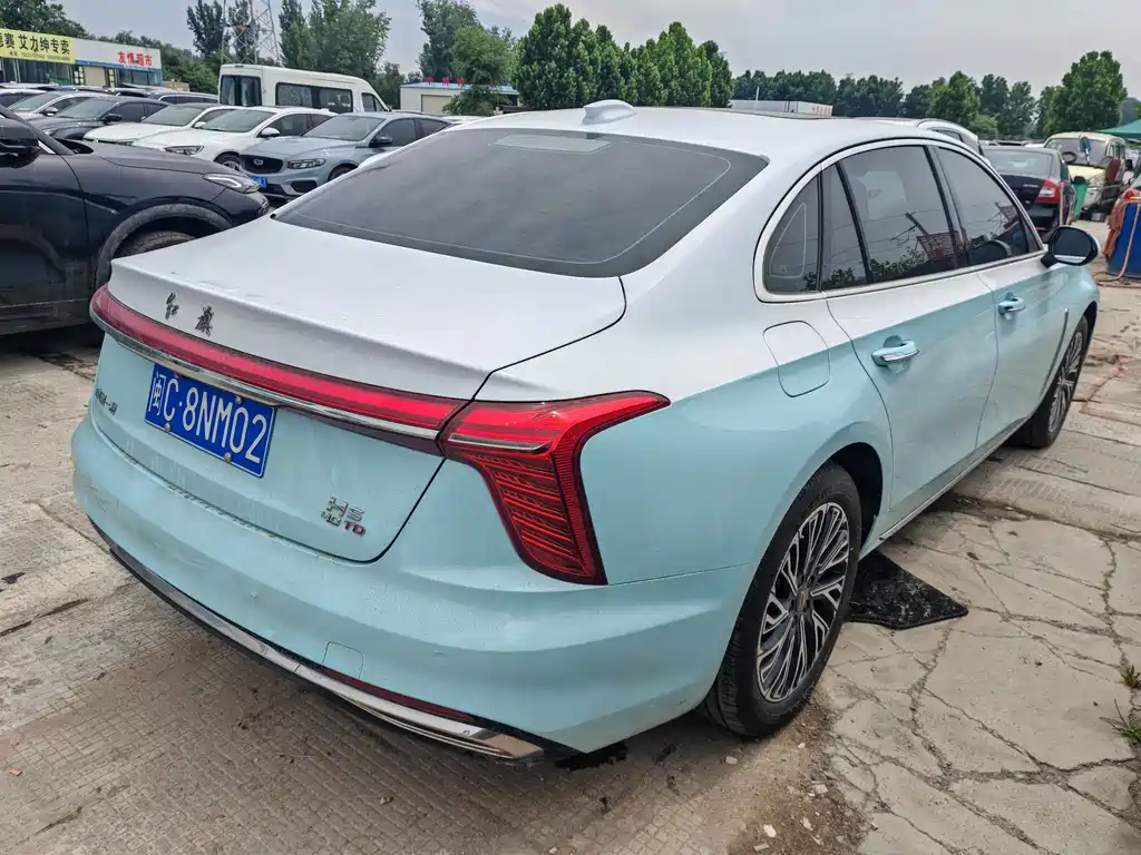 Hongqi H5 2025 — фото 9