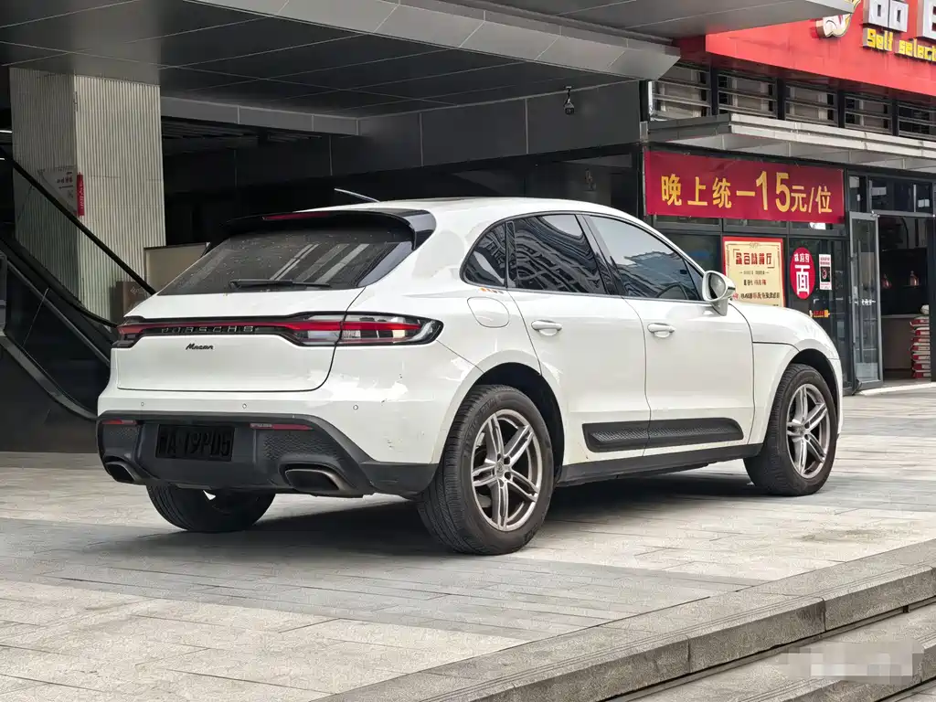 Porsche Macan 2022 — фото 7