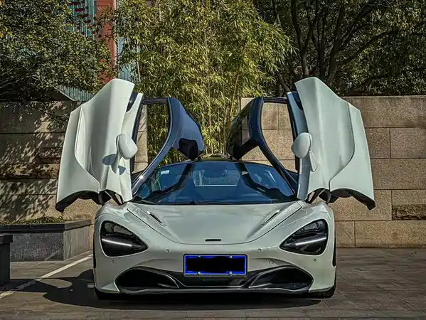 McLaren 720S 2019