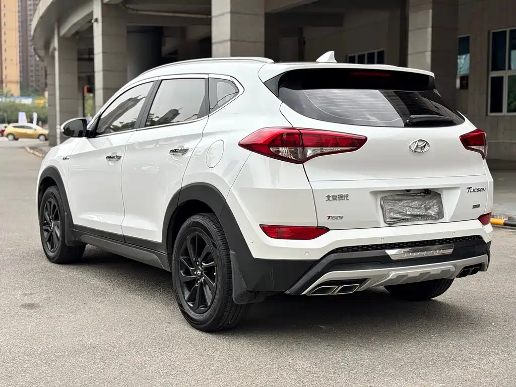 Hyundai Tucson 2016 — фото 5