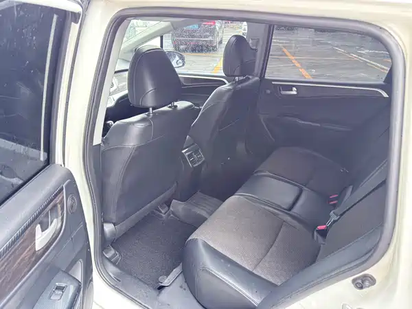 Honda Jade 2018