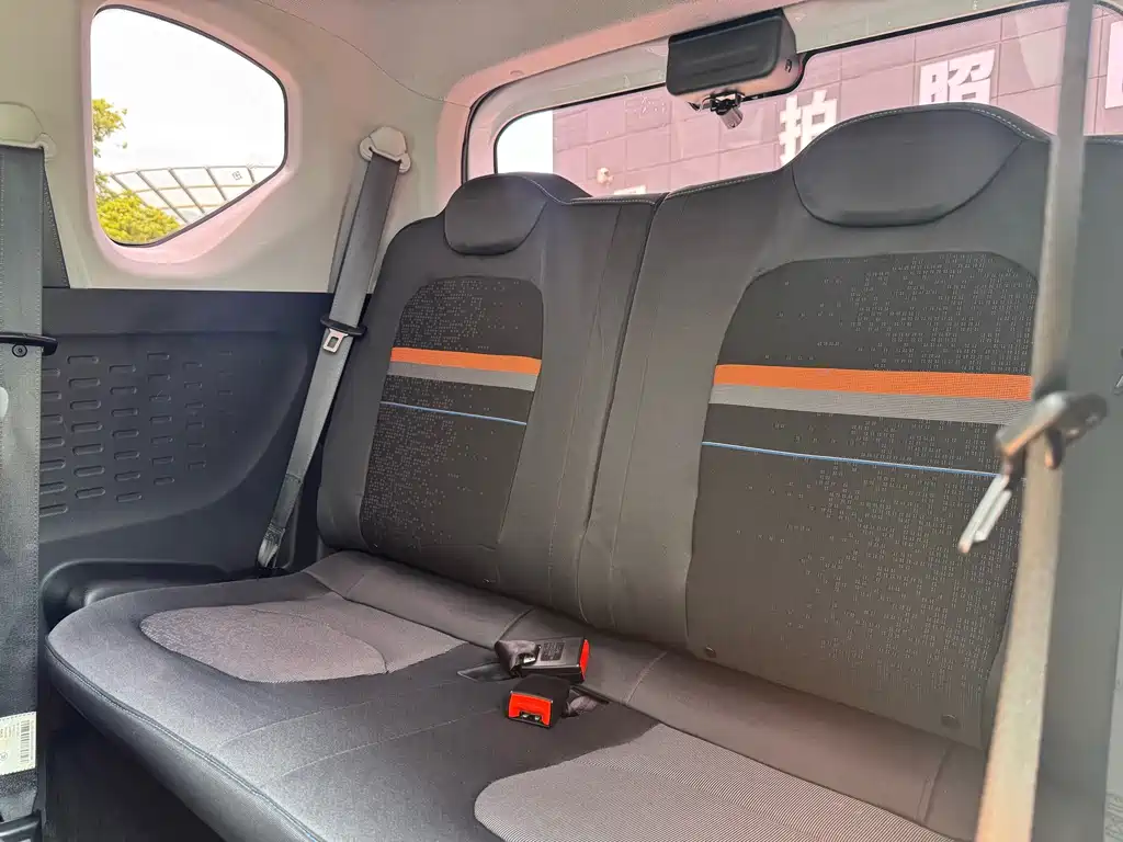 Wuling MINIEV 2021