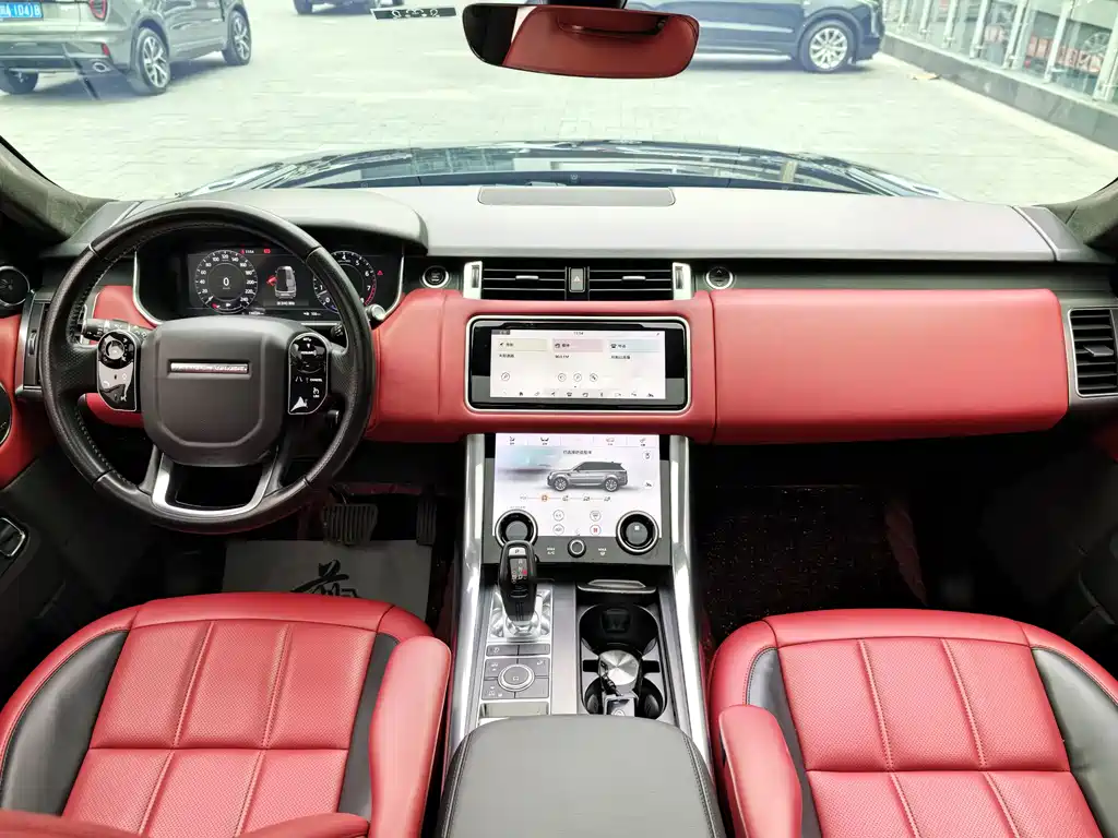 Land Rover Sport 2019 — фото 17
