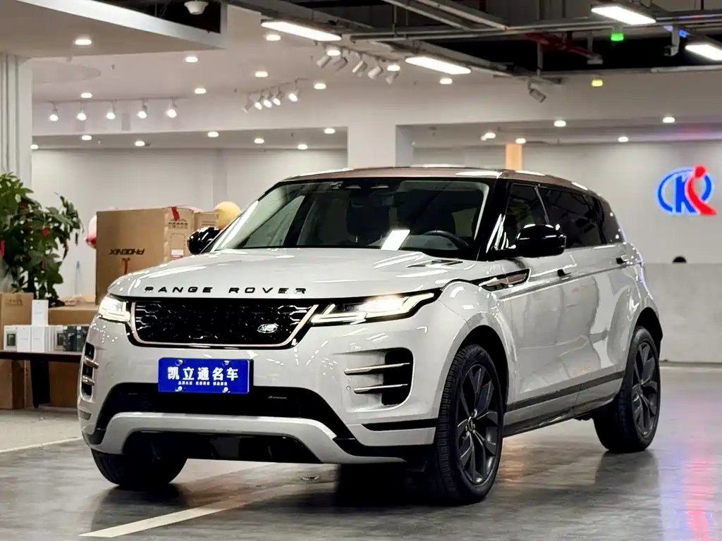 Land Rover Evoque 2024 — фото 1