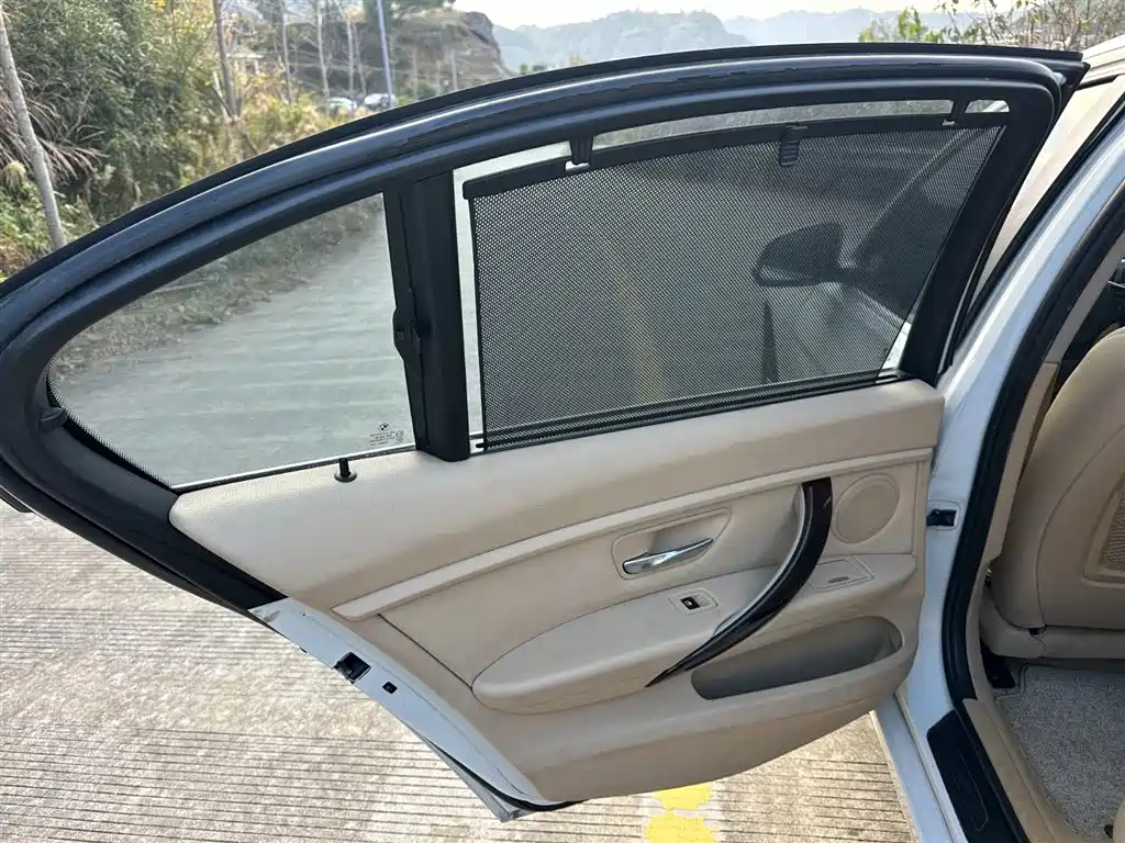 BMW 3 Series 2013 — фото 21