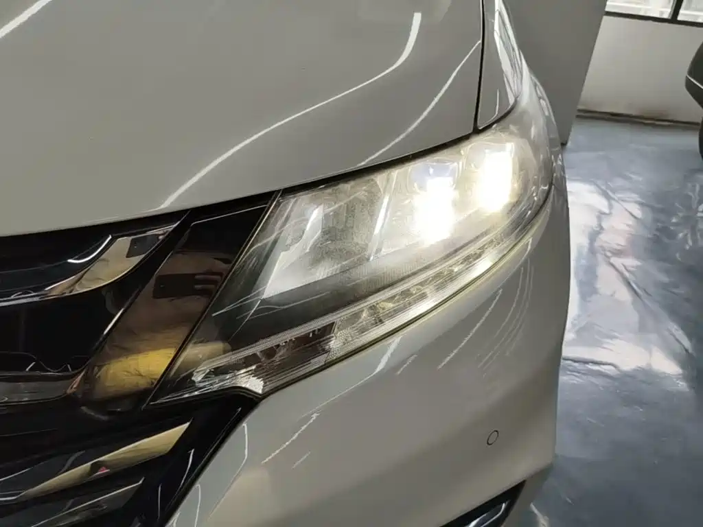 Honda Odyssey 2019 — фото 24