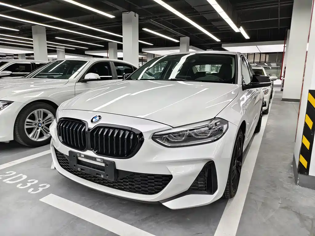 BMW 1 Series 2023