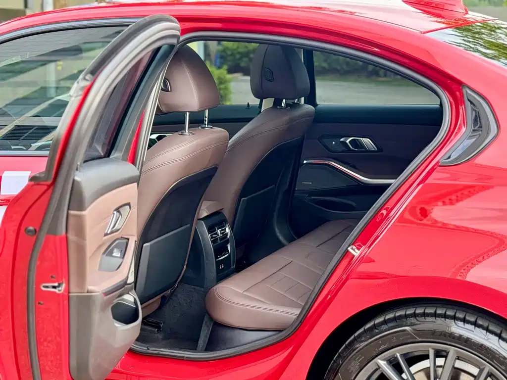 BMW 3 Series 2020