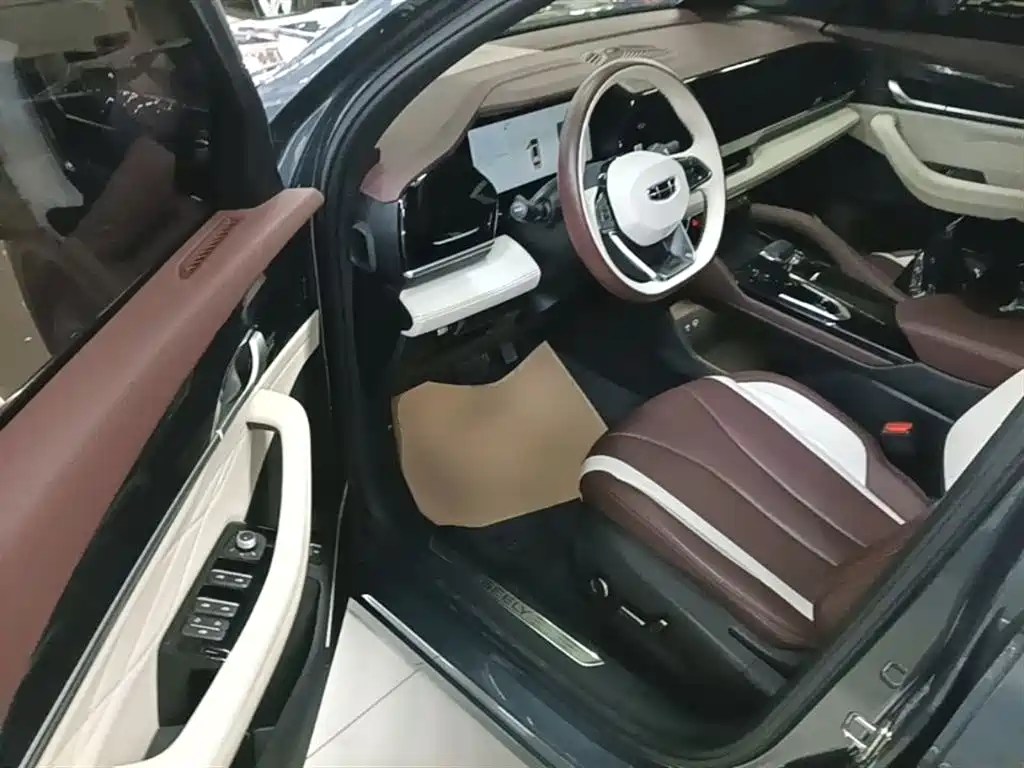 Geely Xingyue L 2023 — фото 16