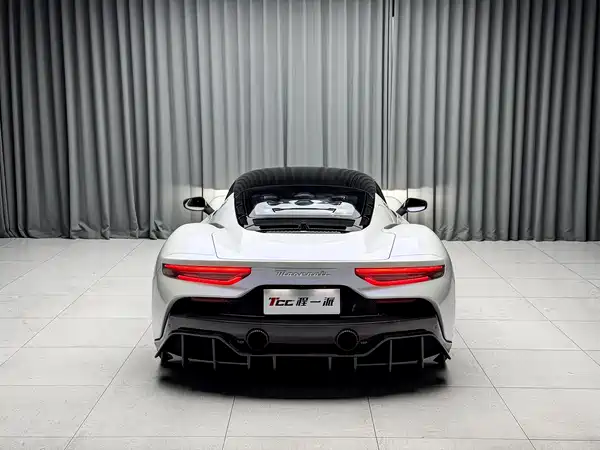 Maserati MC20 2022