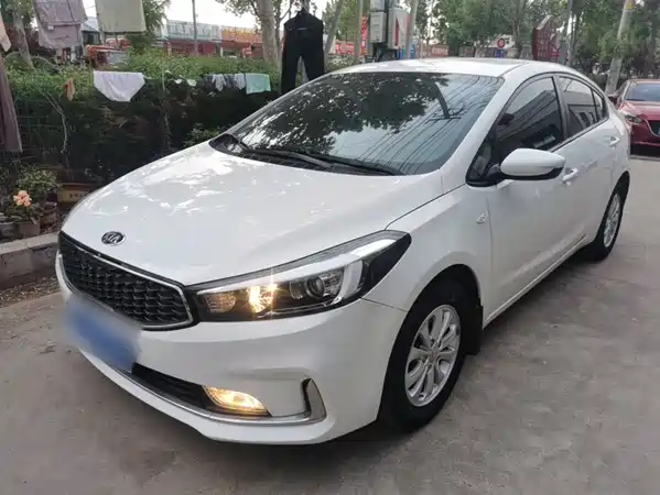 Kia K3 2016