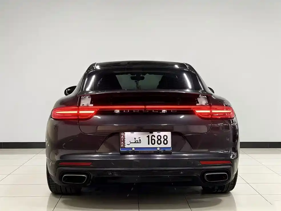 Porsche Panamera 2017 — фото 8