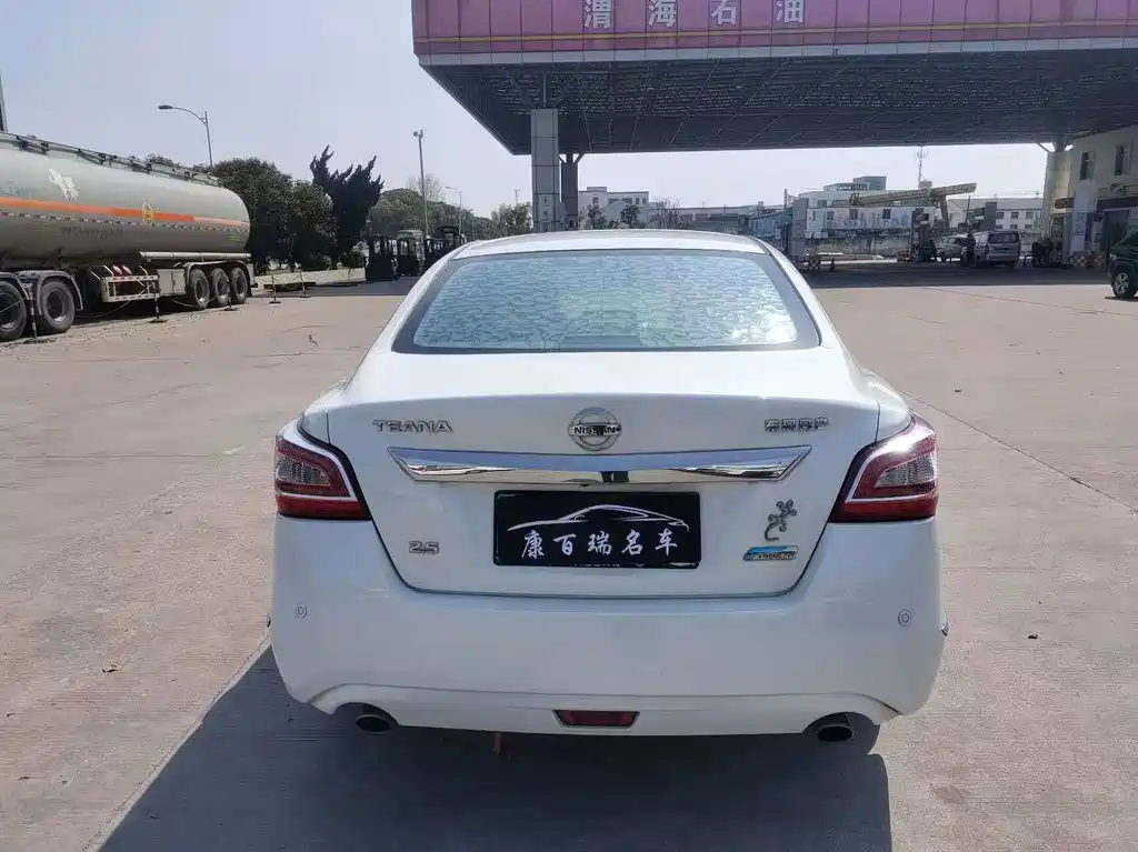 Nissan Teana 2015 — фото 11