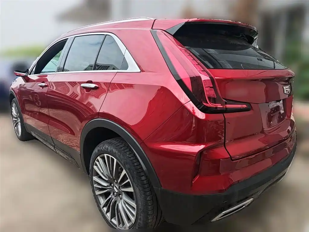 Cadillac XT4 2024 — фото 9