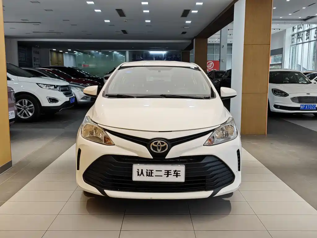 Toyota Vios 2017 — фото 3