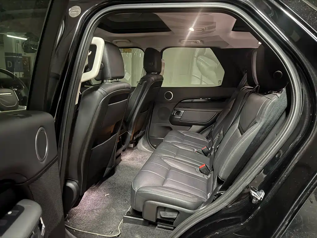 Land Rover Discovery 2019 — фото 4