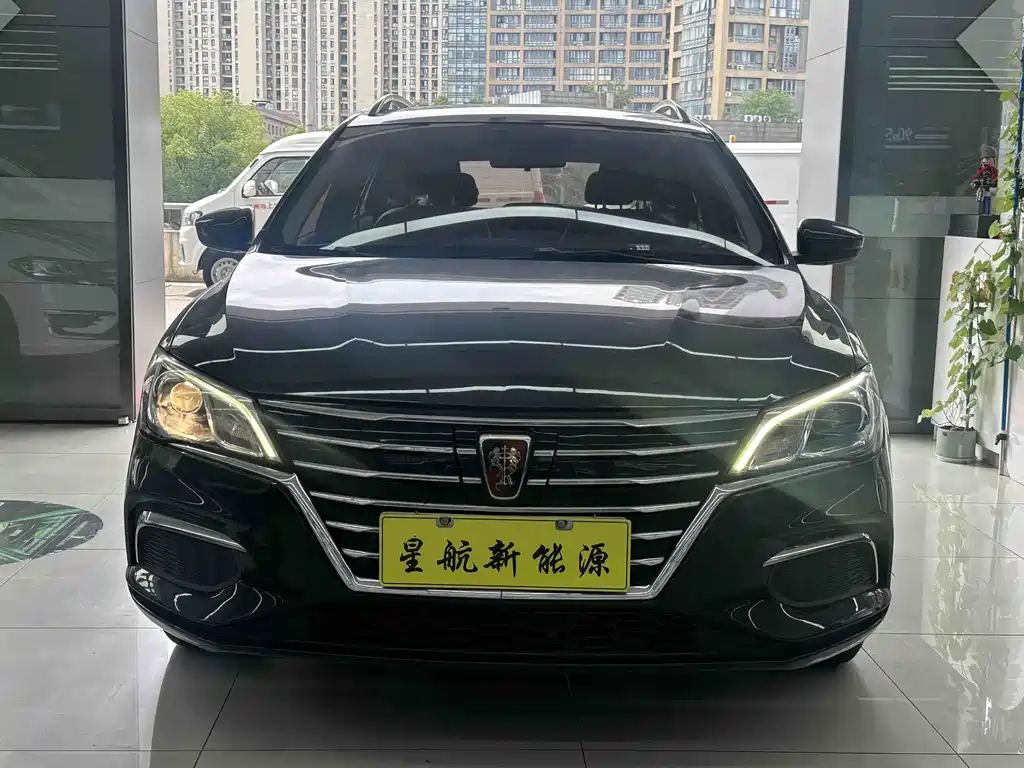 Roewe Ei5 2018 — фото 3