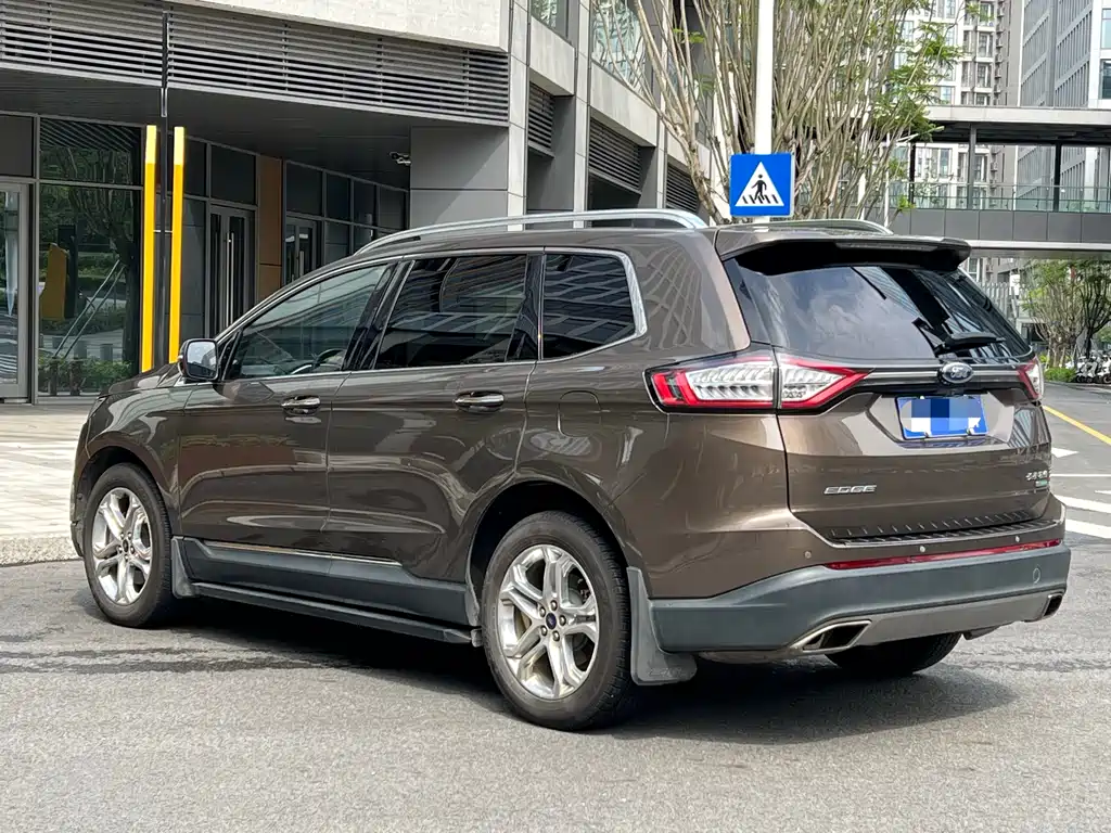 Ford Edge 2018 — фото 7