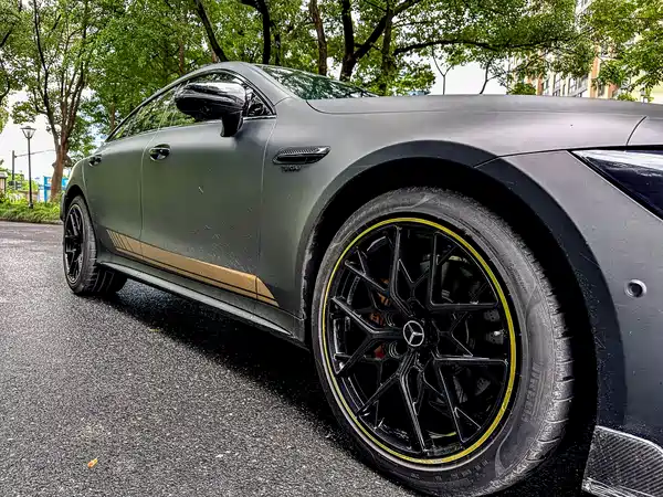 Mercedes-Benz AMG GT 2024