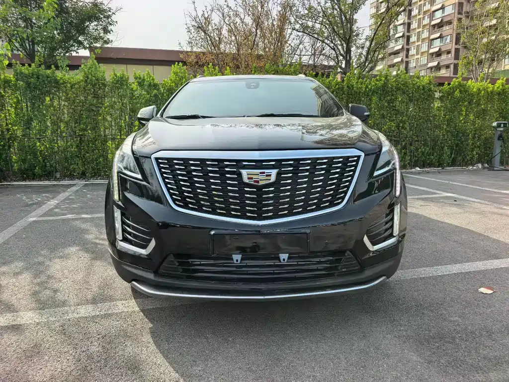 Cadillac XT5 2020 — фото 1