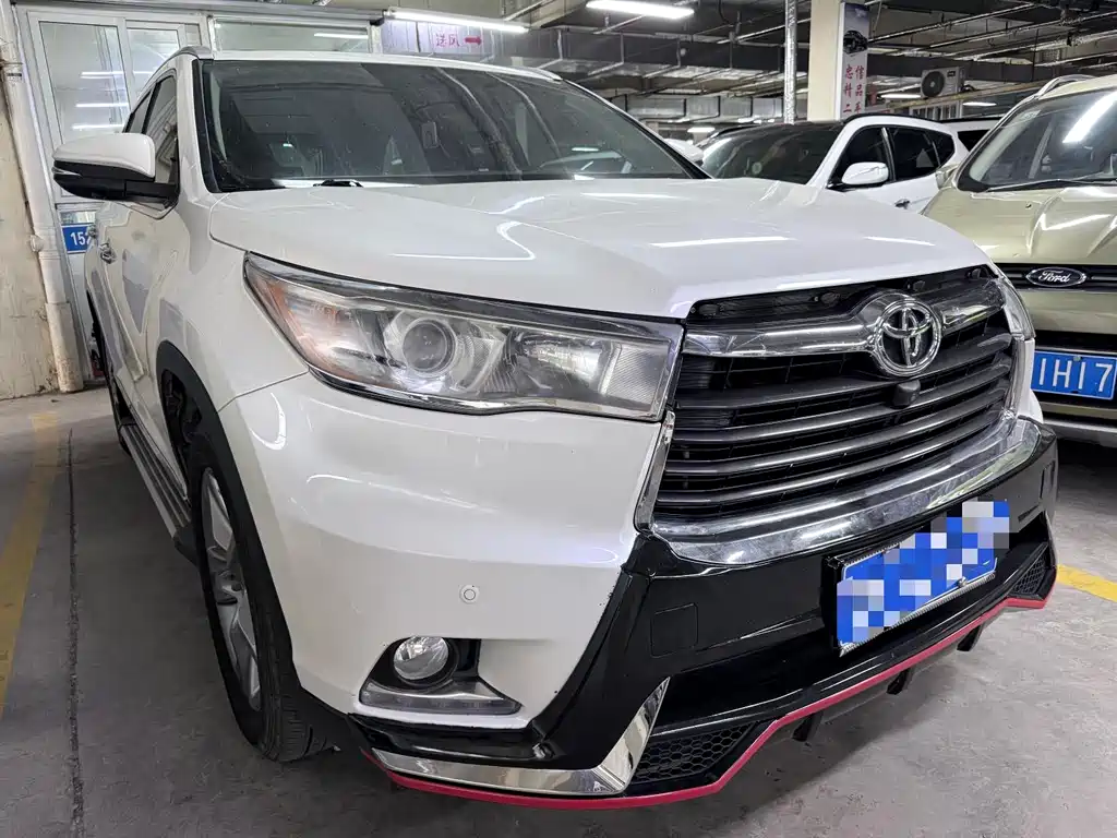 Toyota Highlander 2017 — фото 3