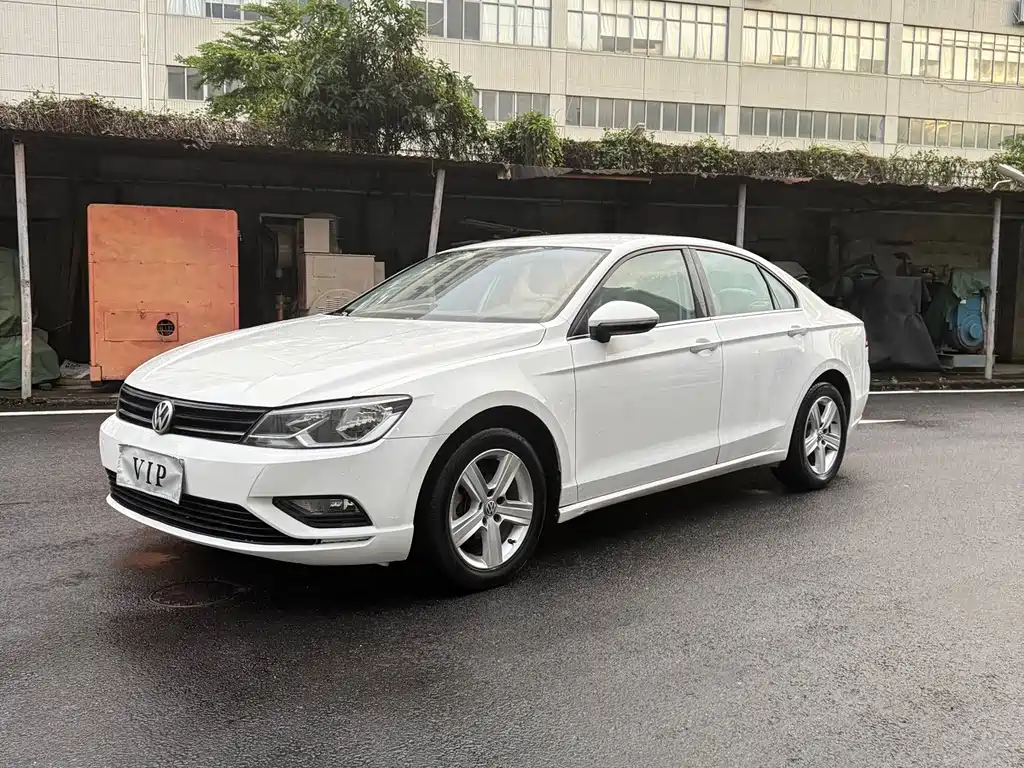 Volkswagen Lamando 2015