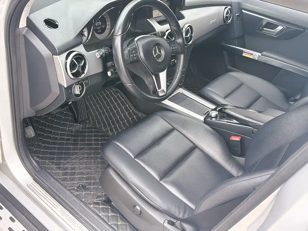 Mercedes-Benz GLK-Class 2012 — фото 9