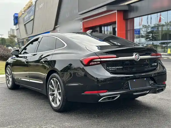 Buick LaCrosse 2022
