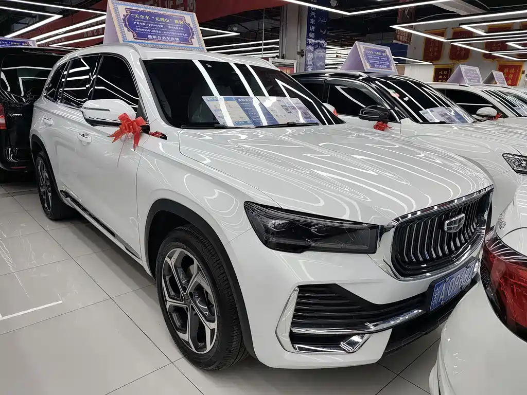 Geely Xingyue L 2024 — фото 3